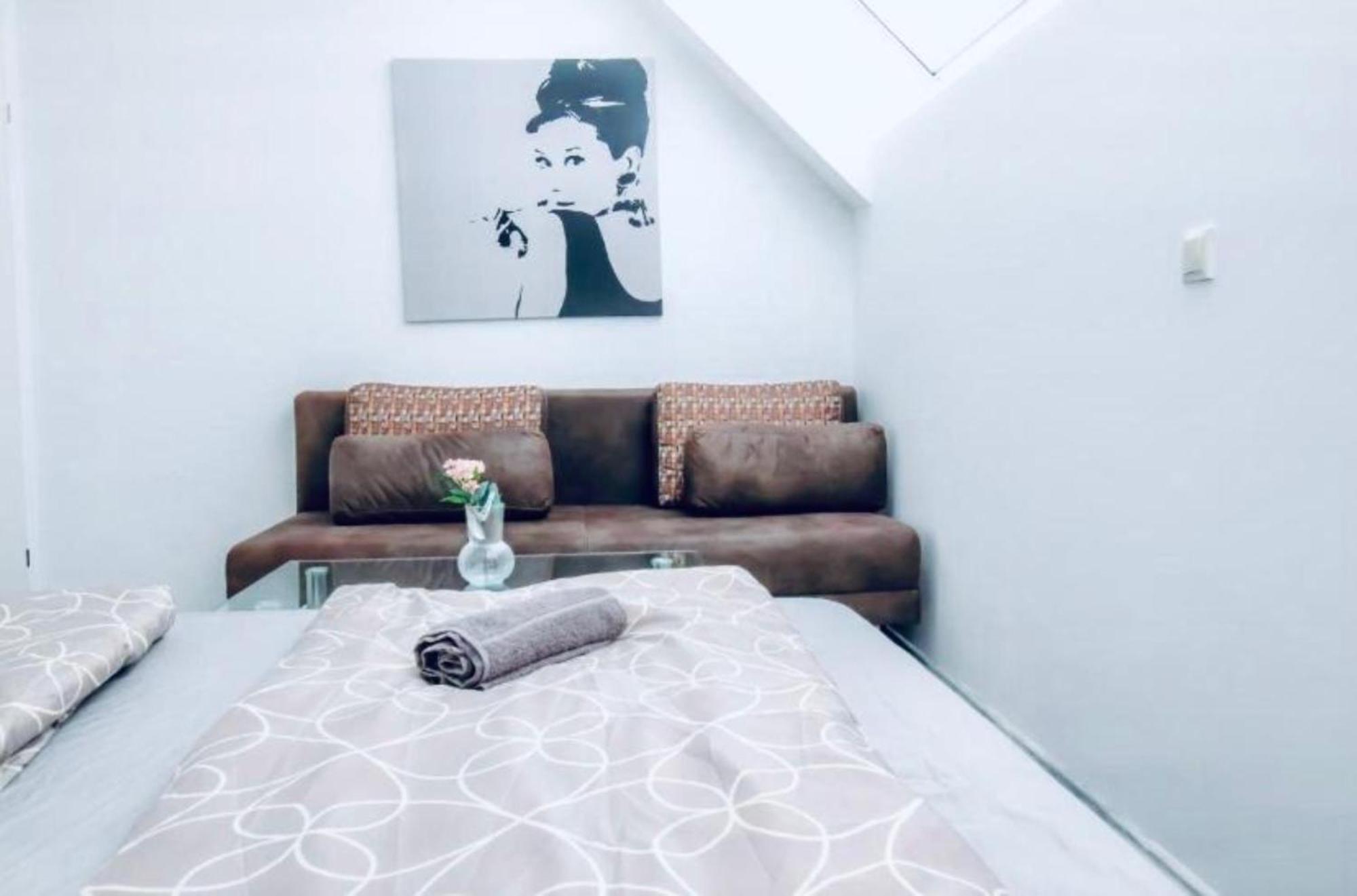Appartement Central 4br Shared With Terrace 10-min Walk To Augarten *